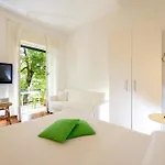 L'ora Blu Vendégház *